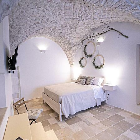 Radici Ostuni Hotel Bagian luar foto