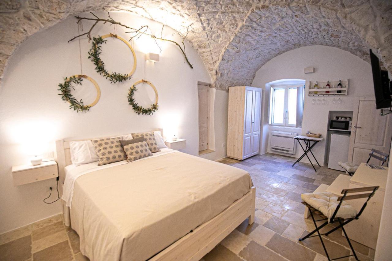 Radici Ostuni Hotel Bagian luar foto