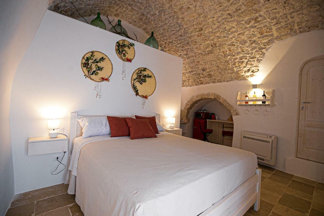 Radici Ostuni Hotel Bagian luar foto