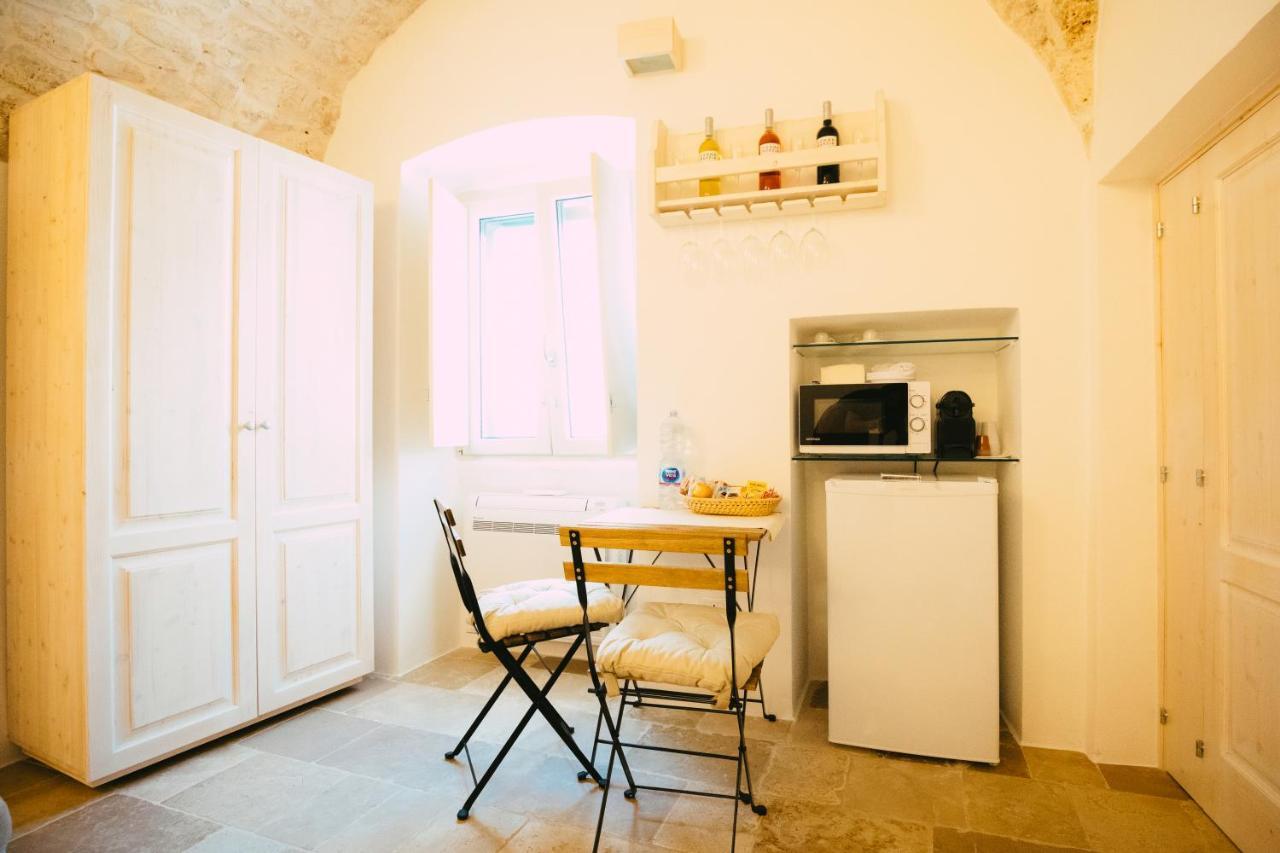 Radici Ostuni Hotel Bagian luar foto